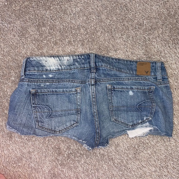 American Eagle Shorts - Picture 2 of 2